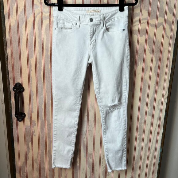 Levi's Woman's 711‎ White Denim Distressed Skinny Jeans Size 27 - Picture 2 of 13